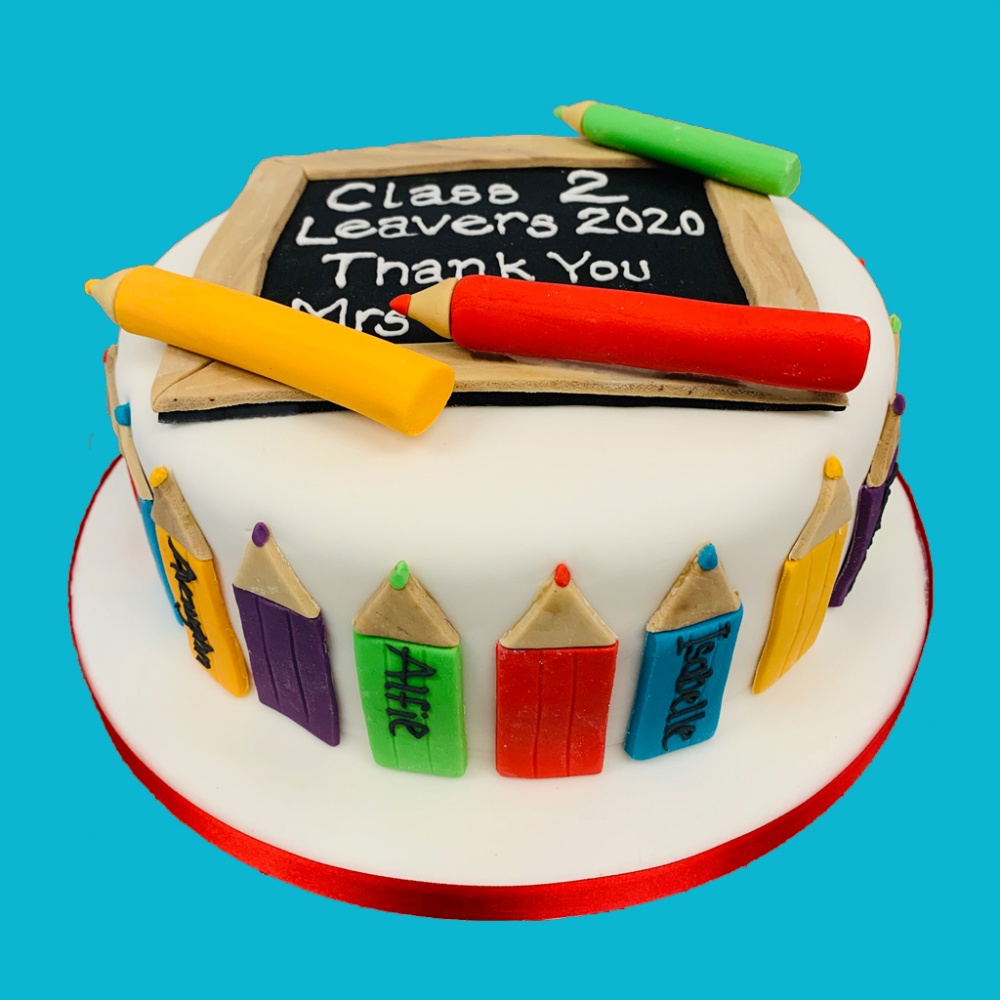 Junior School Leavers Cake (Feeds 15)